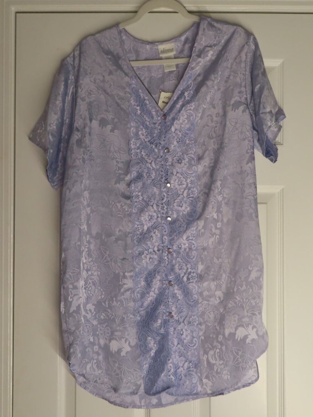 Adonna Lavender Short sleeved Sleepwear New with Tags Spring Lace Nightee Medium